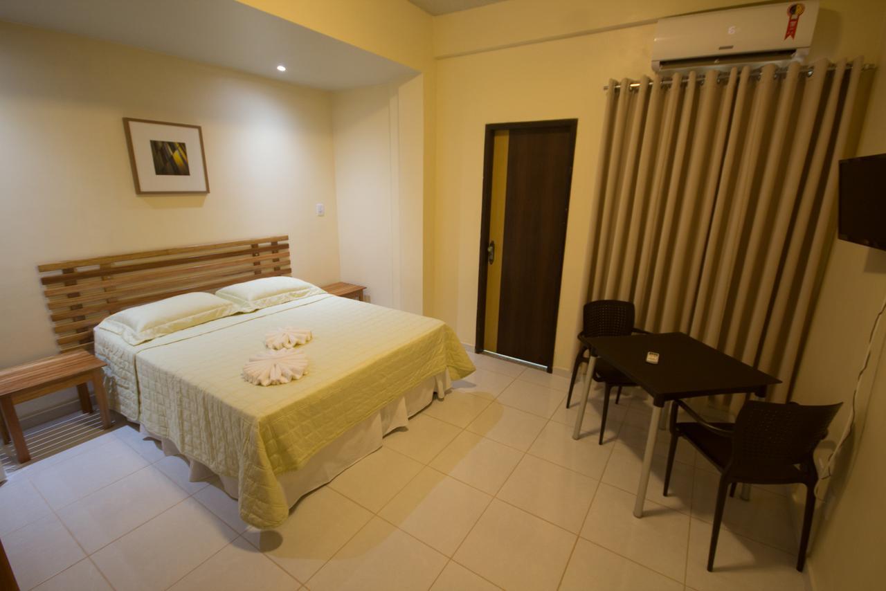 Hotel Equinocios Essential 바르카레나 외부 사진