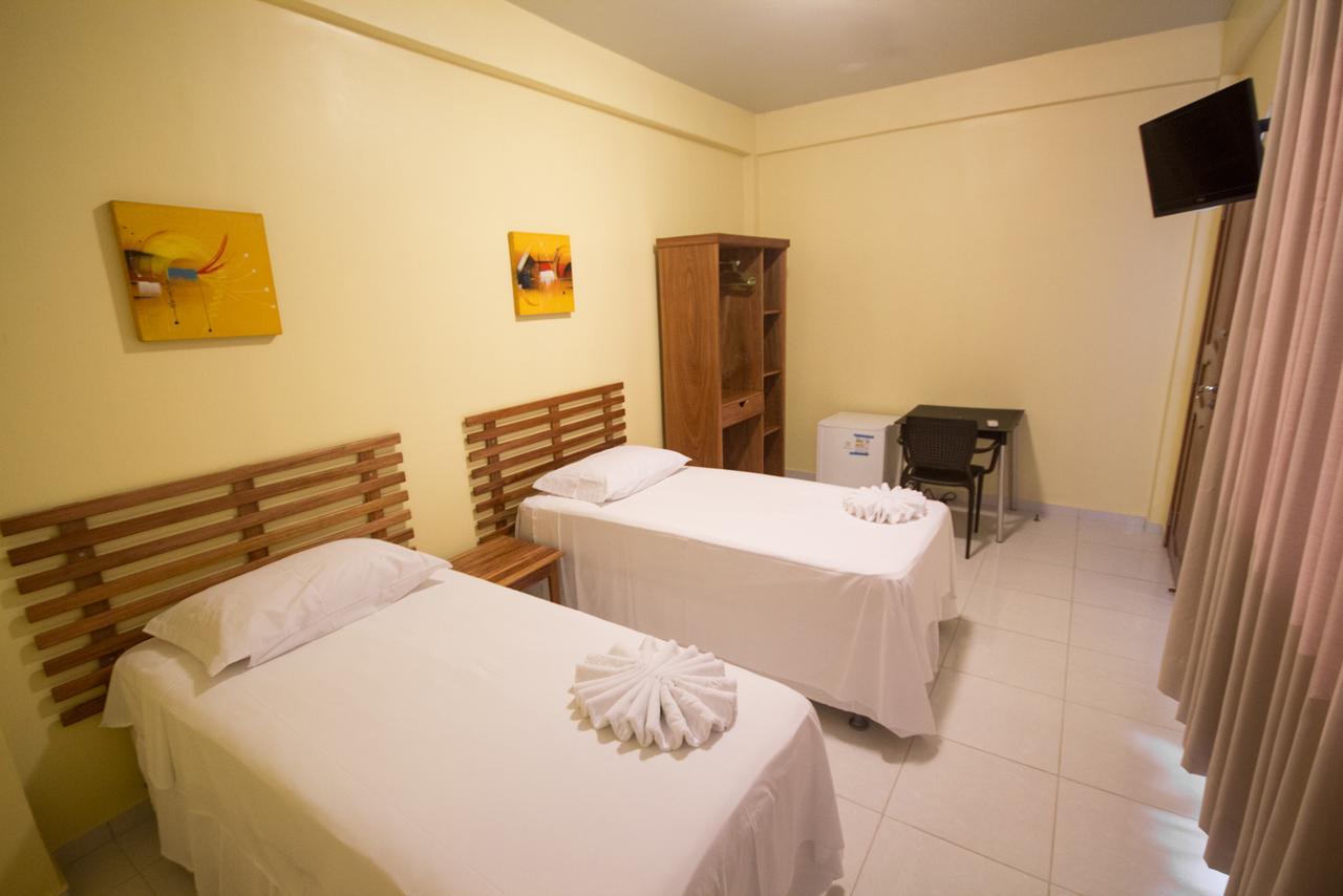 Hotel Equinocios Essential 바르카레나 외부 사진
